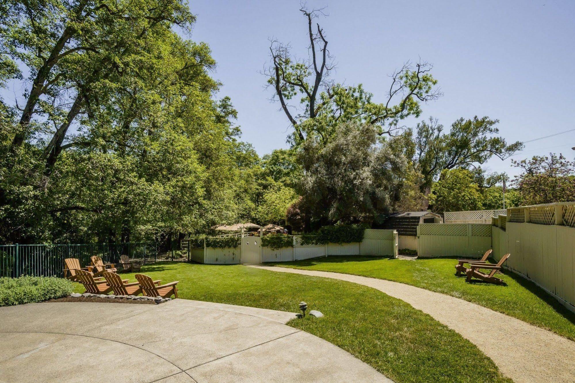 The Jack London Lodge Glen Ellen Esterno foto